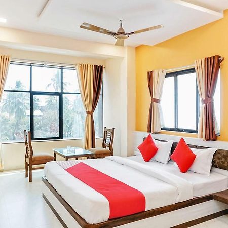 Oyo 29634 Hotel Navalai Pride Ratnāgiri Exteriér fotografie